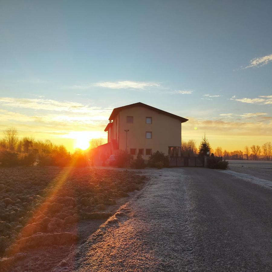 Al Cavaliere Villa Pordenone Luaran gambar