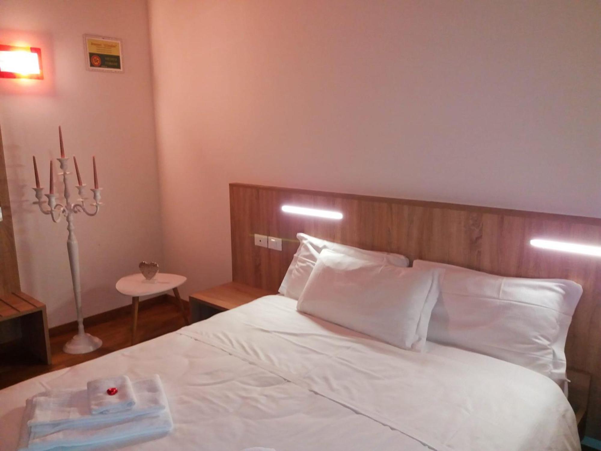 Al Cavaliere Villa Pordenone Bilik gambar
